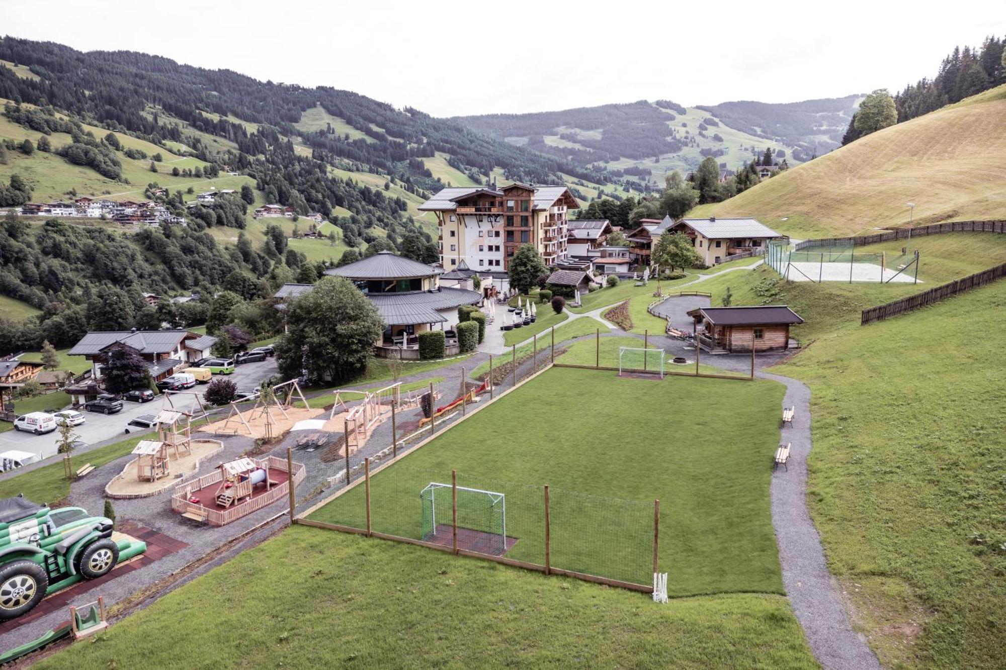 Familienresort Ellmauhof Saalbach-Hinterglemm Exteriér fotografie